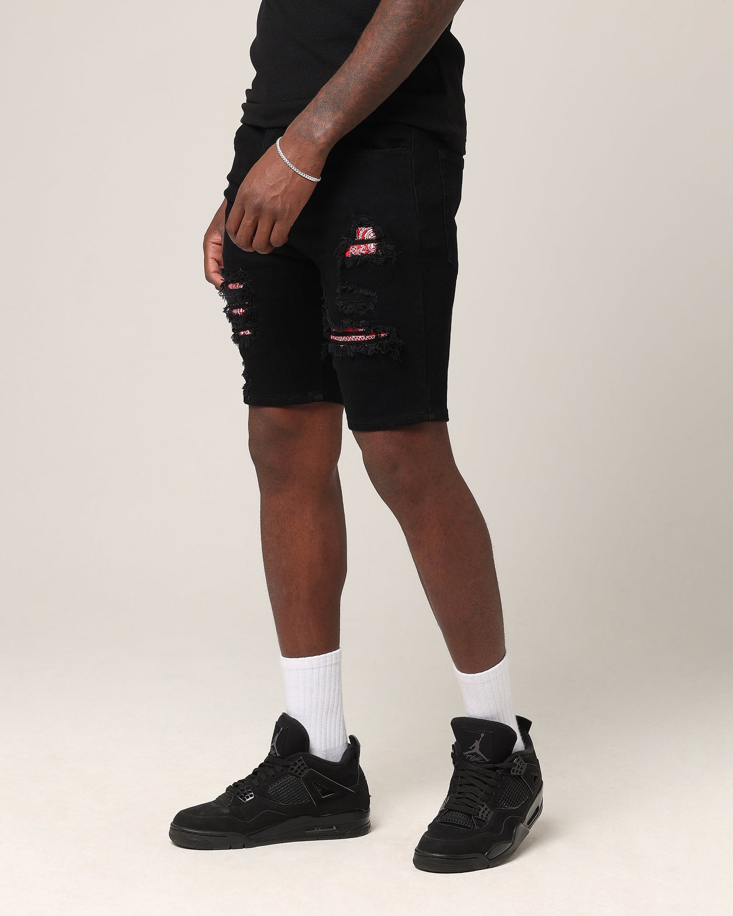 Saint Morta Paisley Summum Shorts Black/Red